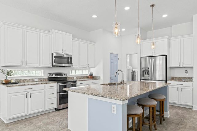 225 Moses Creek Blvd, St Augustine, FL 32086