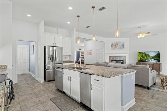 225 Moses Creek Blvd, St Augustine, FL 32086