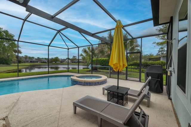 225 Moses Creek Blvd, St Augustine, FL 32086