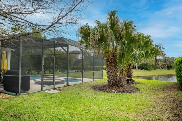 225 Moses Creek Blvd, St Augustine, FL 32086