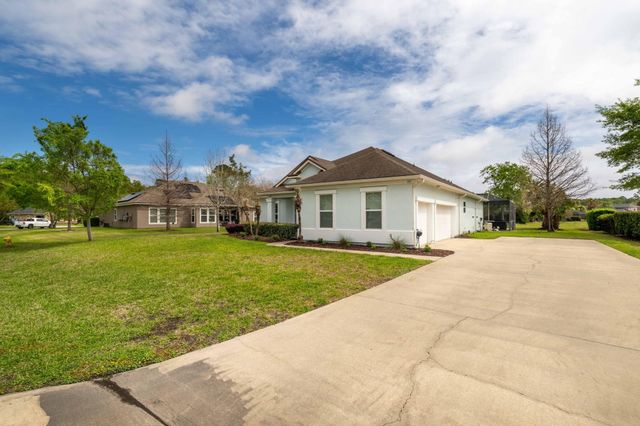 225 Moses Creek Blvd, St Augustine, FL 32086