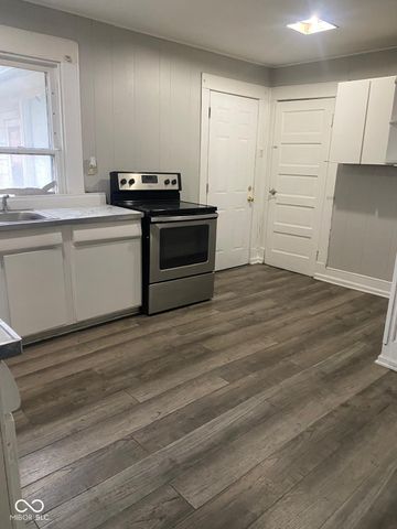 923 W 32nd Street, Indianapolis, IN 46208