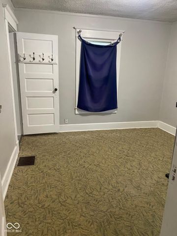 923 W 32nd Street, Indianapolis, IN 46208