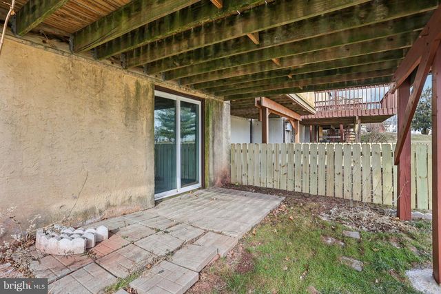 2402 WALNUT RIDGE EST, Pottstown, PA 19464