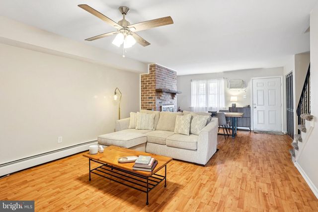 2402 WALNUT RIDGE EST, Pottstown, PA 19464