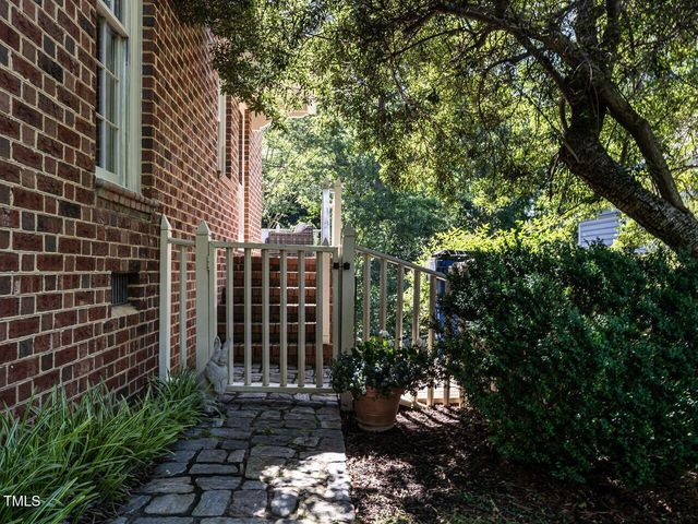 815 Marlowe Road 10, Raleigh, NC 27609