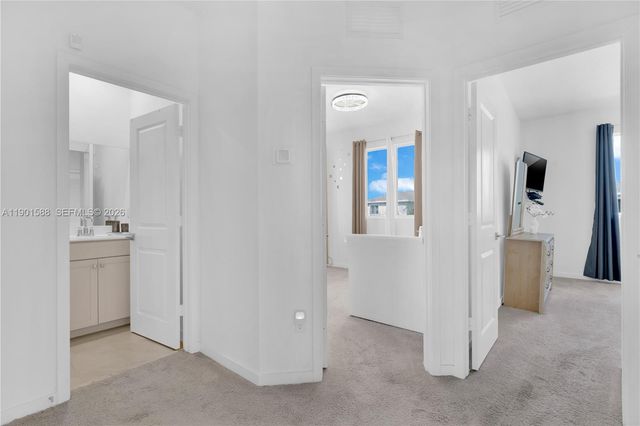 856 SE 16th Court, Homestead, FL 33034