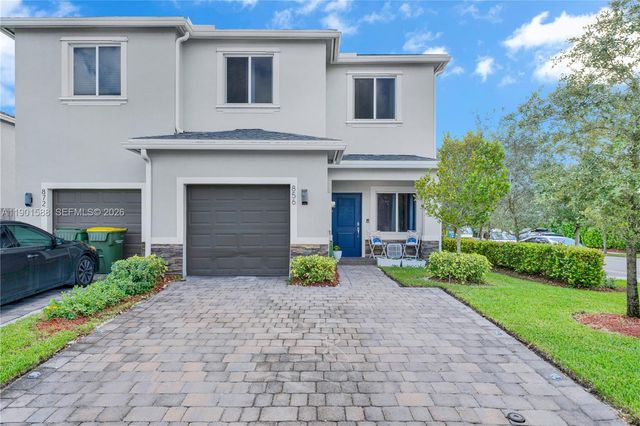 856 SE 16th Court, Homestead, FL 33034
