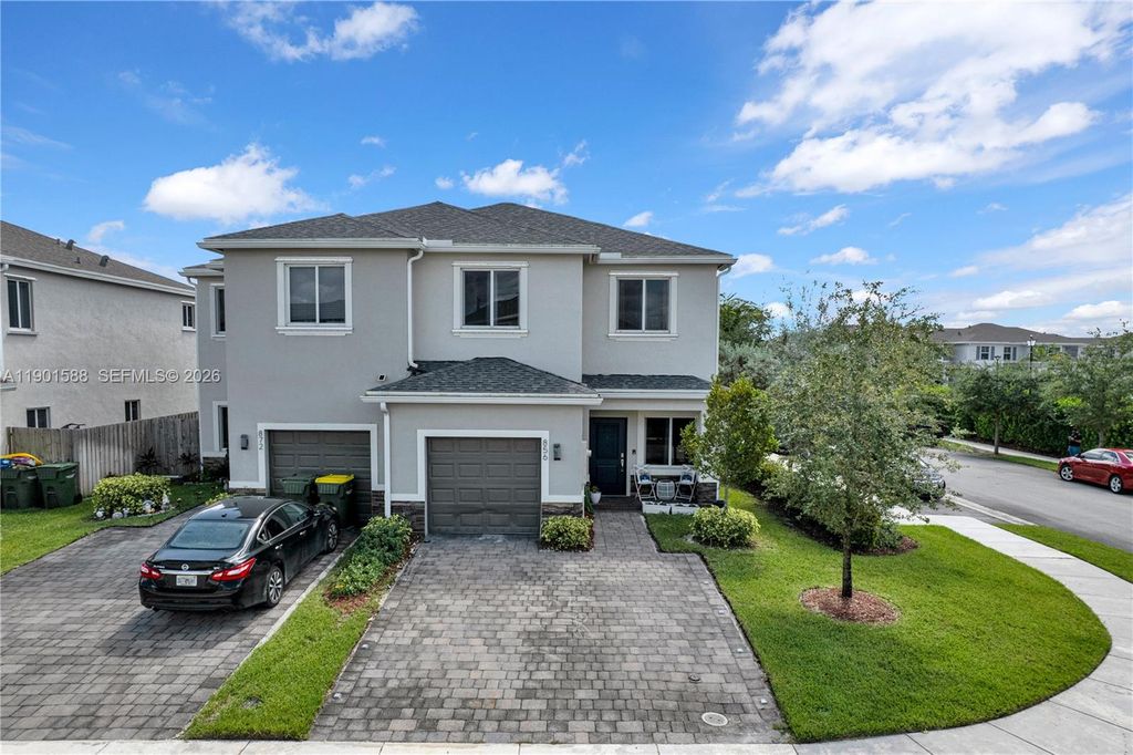 856 SE 16th Court, Homestead, FL 33034