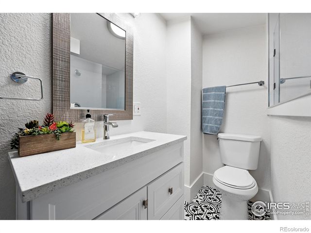 203 N Jefferson Avenue, Loveland, CO 80537