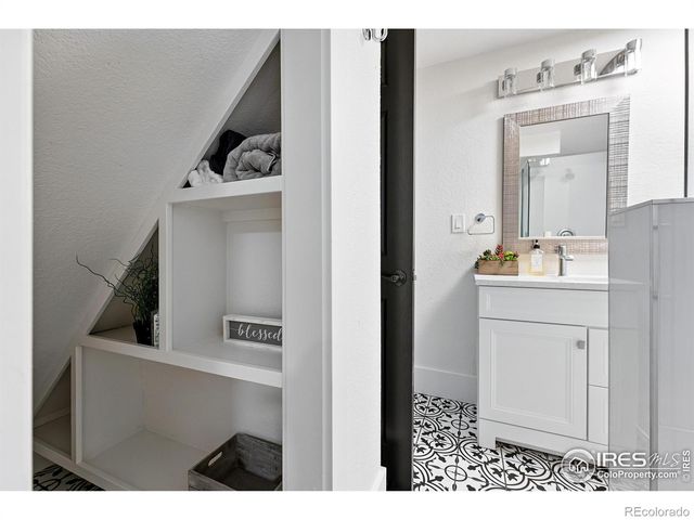 203 N Jefferson Avenue, Loveland, CO 80537