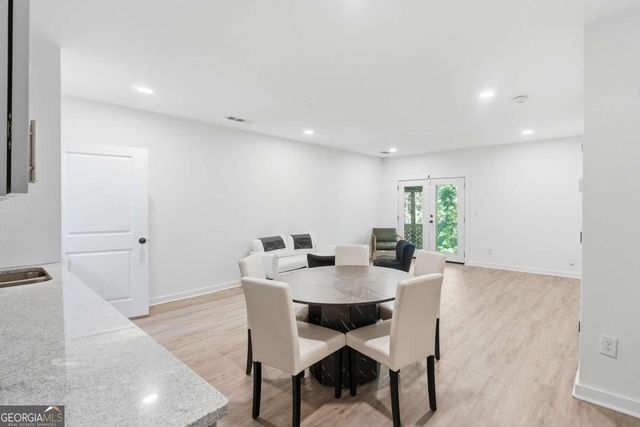 243 Timber Creek Lane SW, Marietta, GA 30060