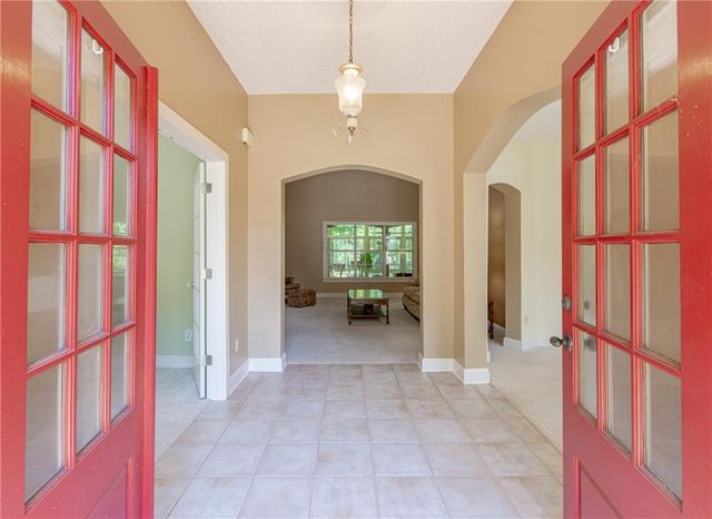 206 Enclave Lane, Newnan, GA 30263