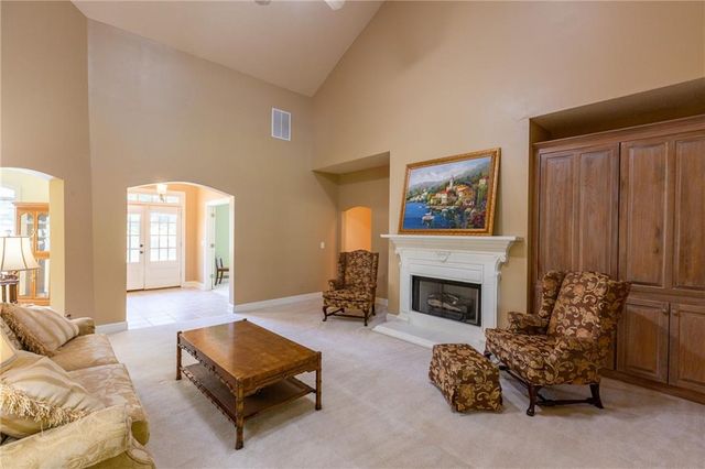206 Enclave Lane, Newnan, GA 30263