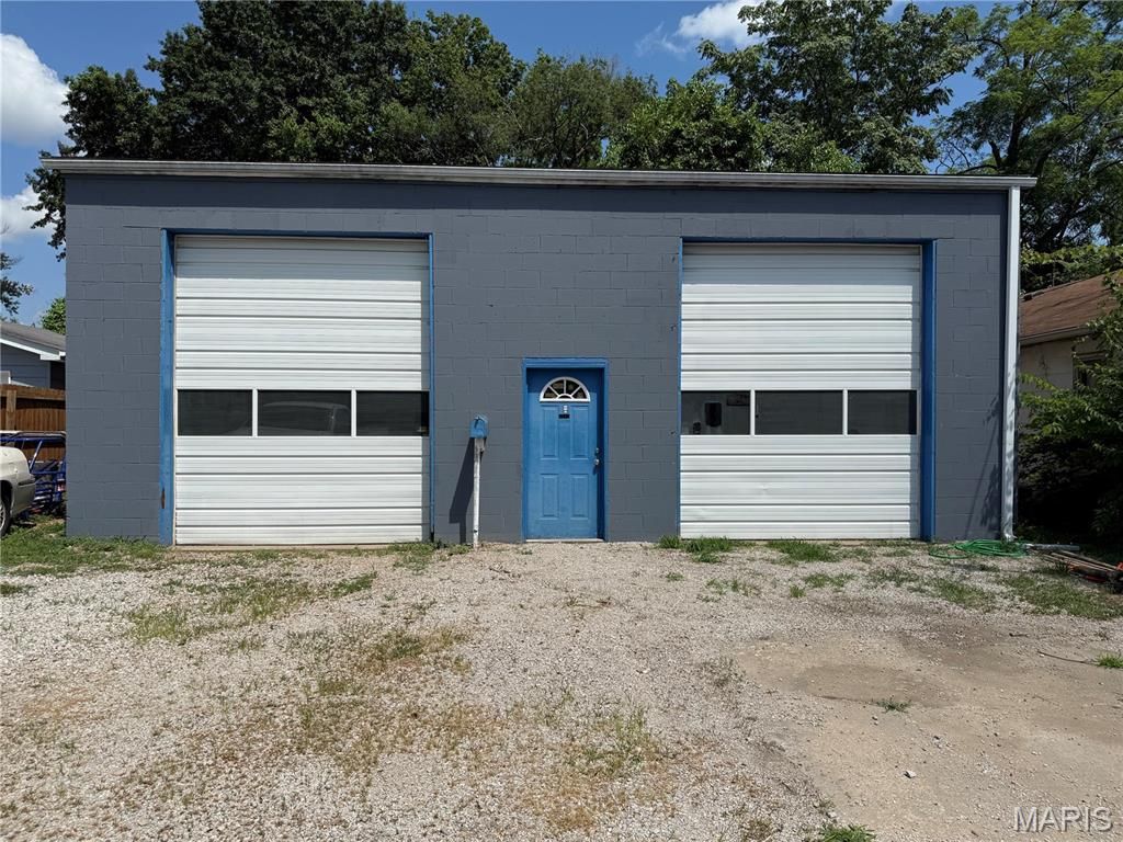 1117 Milton Road, Alton, IL 62002