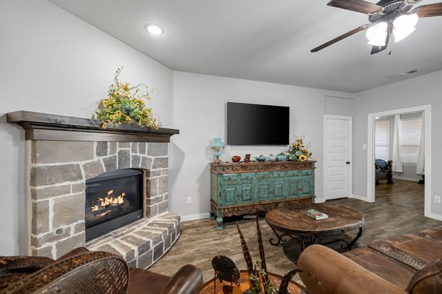 813 Esk Avenue, Celina, TX 75009