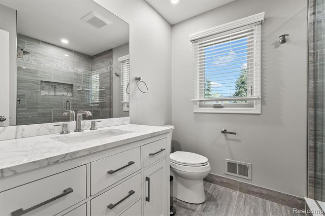 2006 Waldons, West Bloomfield, MI 48322