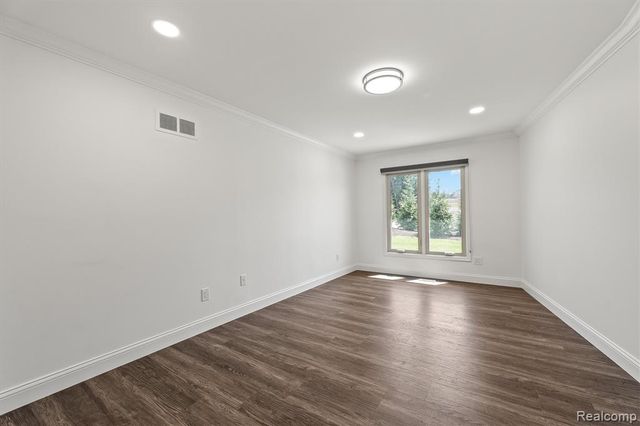 2006 Waldons, West Bloomfield, MI 48322
