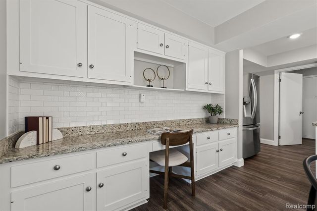 2006 Waldons, West Bloomfield, MI 48322