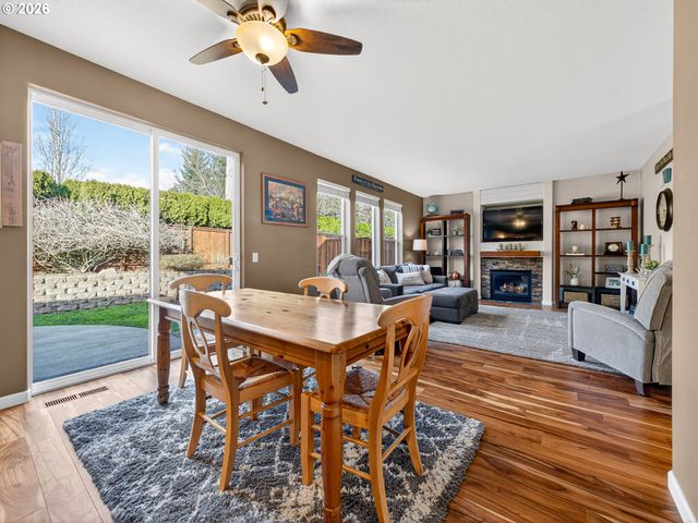 5693 Sw SEQUOIA Dr, Tualatin, OR 97062