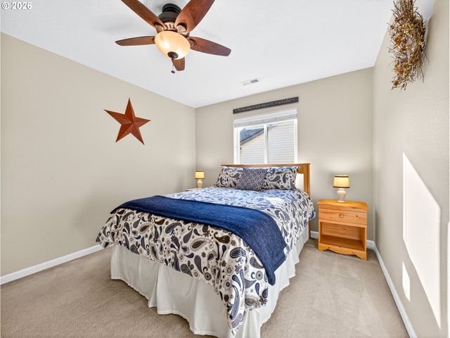 5693 Sw SEQUOIA Dr, Tualatin, OR 97062