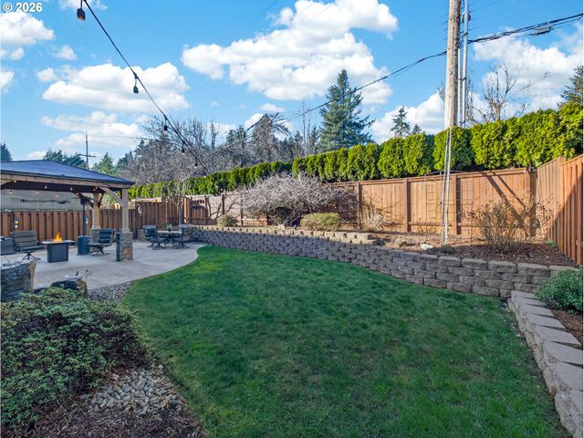5693 Sw SEQUOIA Dr, Tualatin, OR 97062