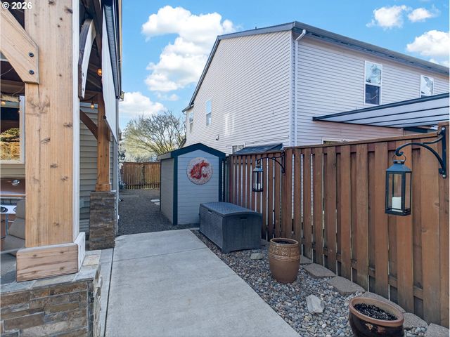 5693 Sw SEQUOIA Dr, Tualatin, OR 97062