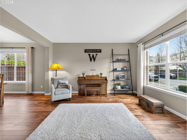 5693 Sw SEQUOIA Dr, Tualatin, OR 97062