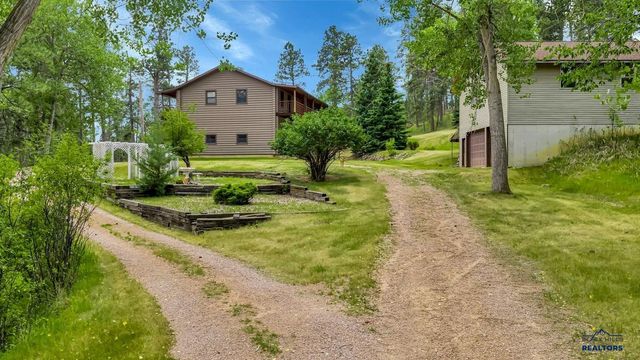 8205 RED DEER DR, Rapid City, SD 57702