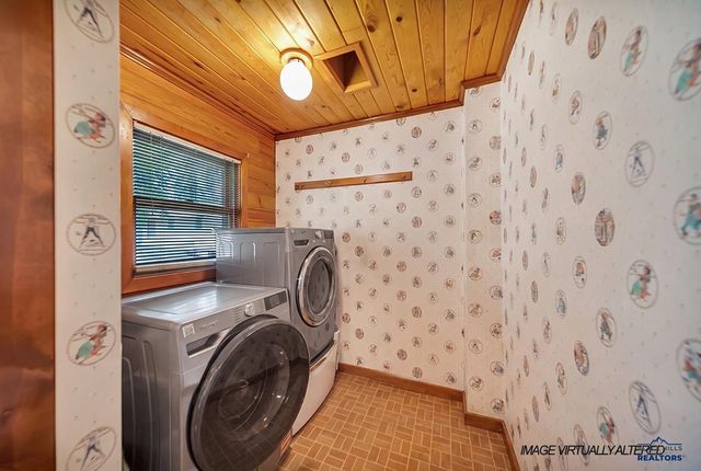 8205 RED DEER DR, Rapid City, SD 57702