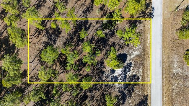 1009 Washington AVE, Lehigh Acres, FL 33972