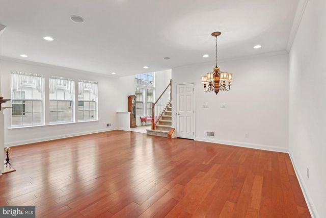 2076 KINGSVIEW RD, Macungie, PA 18062