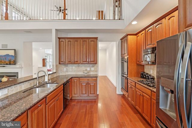 2076 KINGSVIEW RD, Macungie, PA 18062