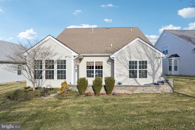 2076 KINGSVIEW RD, Macungie, PA 18062