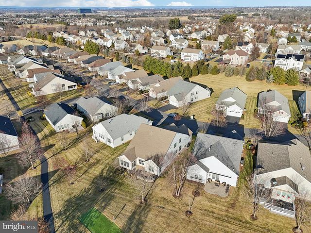 2076 KINGSVIEW RD, Macungie, PA 18062