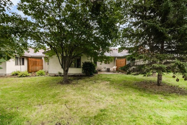 218 6th Street NE, Montgomery, MN 56069