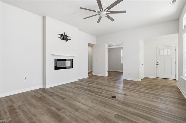 1008 Paragon Way Unit B, Suffolk, VA 23435