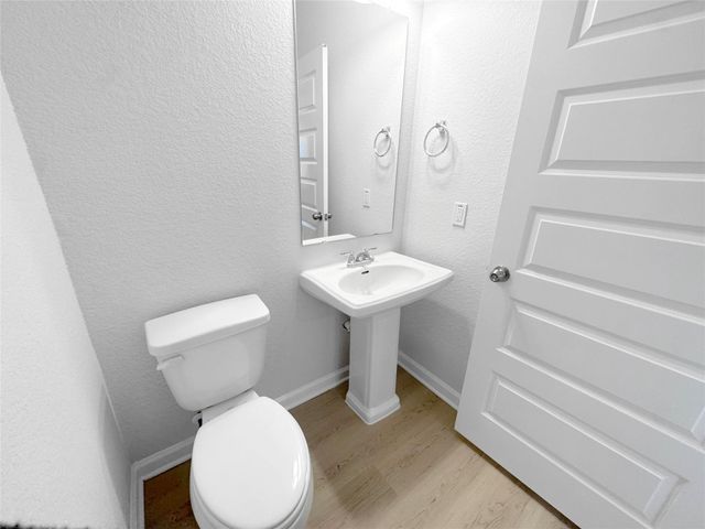 1941 E Riverside Circle, Dayton, TX 77535