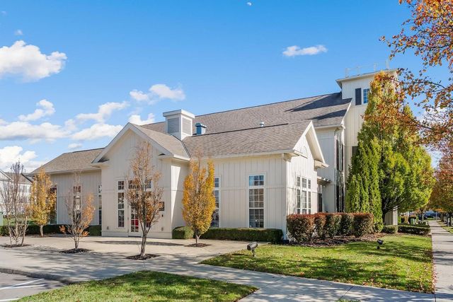 5282 Royal Arch Cascade Drive, Dublin, OH 43016