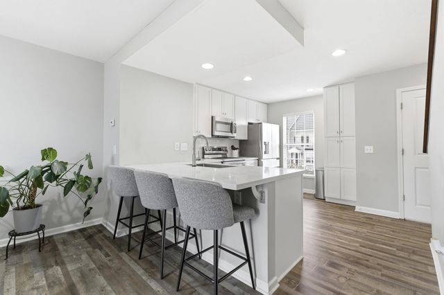 5282 Royal Arch Cascade Drive, Dublin, OH 43016