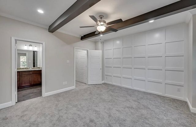 1707 Ash Crescent Street, Fort Worth, TX 76104