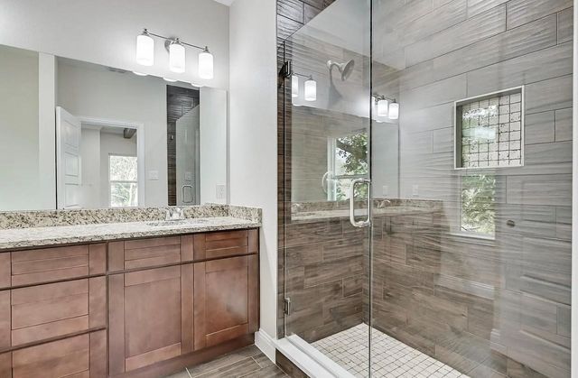 1707 Ash Crescent Street, Fort Worth, TX 76104