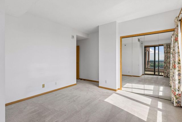 168 6th Street E 3801, Saint Paul, MN 55101