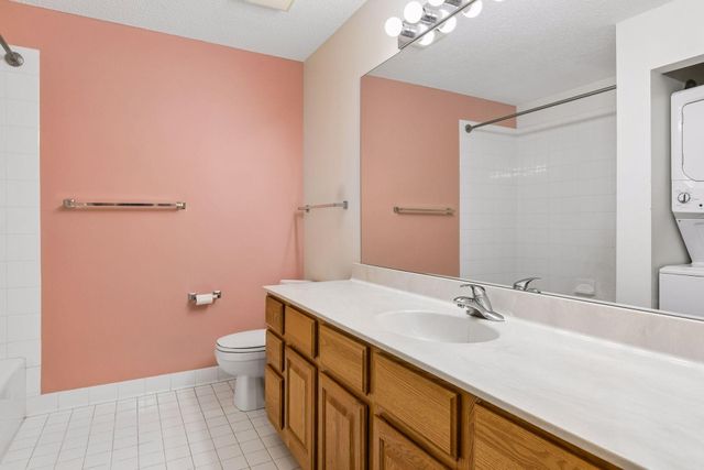 168 6th Street E 3801, Saint Paul, MN 55101
