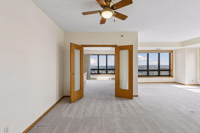 168 6th Street E 3801, Saint Paul, MN 55101