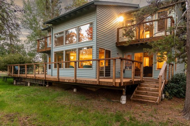 55625 Big River Drive, Bend, OR 97707