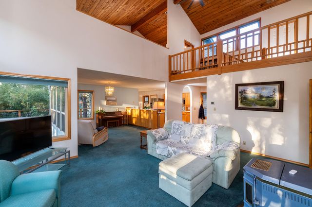 55625 Big River Drive, Bend, OR 97707