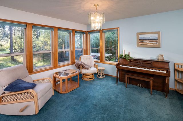 55625 Big River Drive, Bend, OR 97707