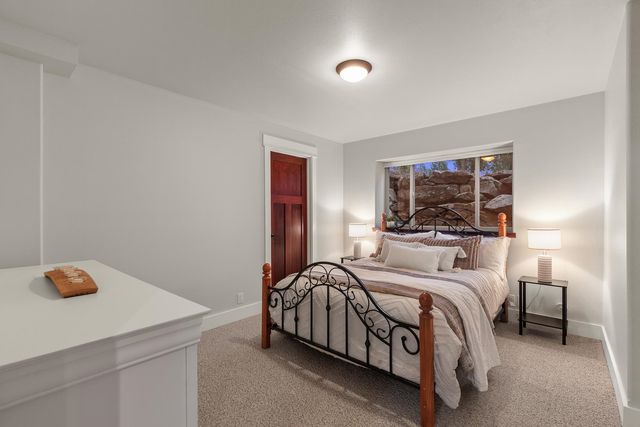 10309 N Lookout View Ln, Newman Lake, WA 99025