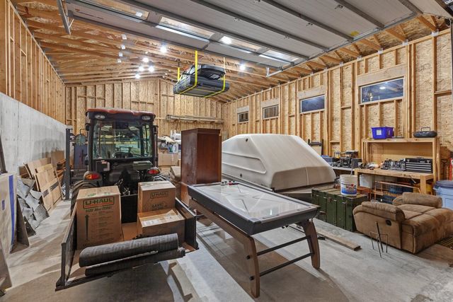 10309 N Lookout View Ln, Newman Lake, WA 99025